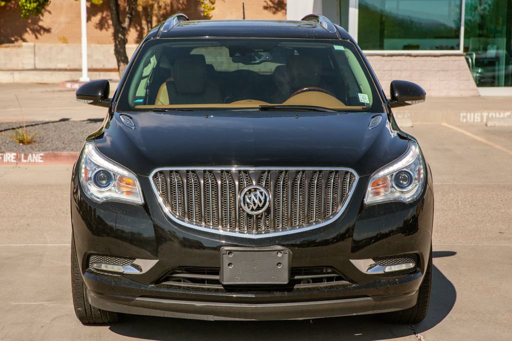 Used 2017 Buick Enclave Premium w/ Experience Buick Package FWD image 3