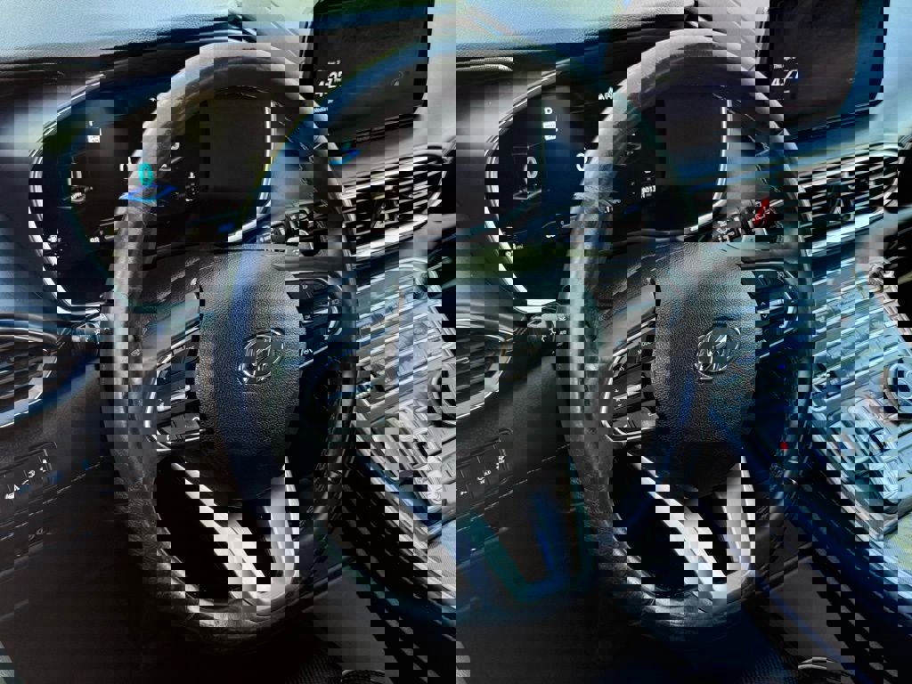 Used 2022 Hyundai Santa Fe Limited image 18