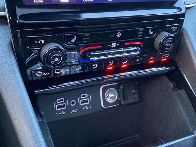 Used 2021 Jeep Grand Cherokee L Limited image 17