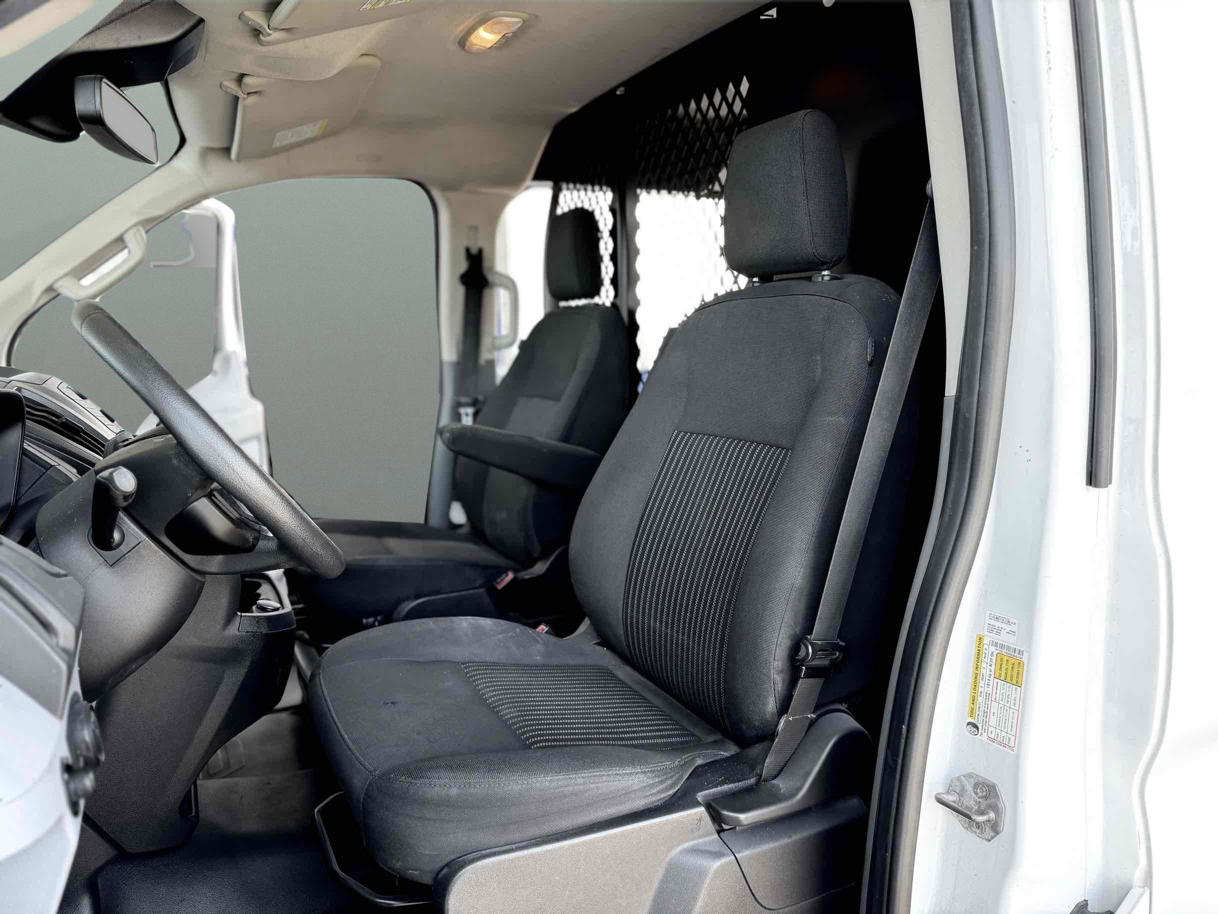Used 2019 Ford Transit 250 130 Low Roof w/ Exterior Upgrade Package RWD image 13