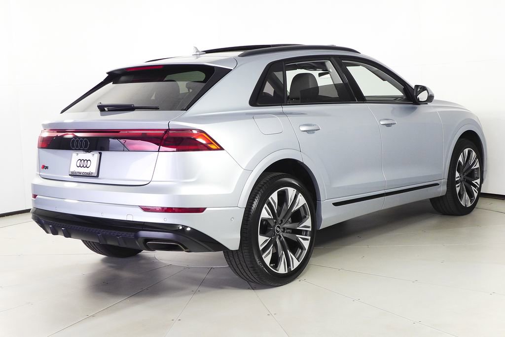 Used 2024 Audi Q8 Premium Plus w/ Premium Plus Package AWD/4WD image 7