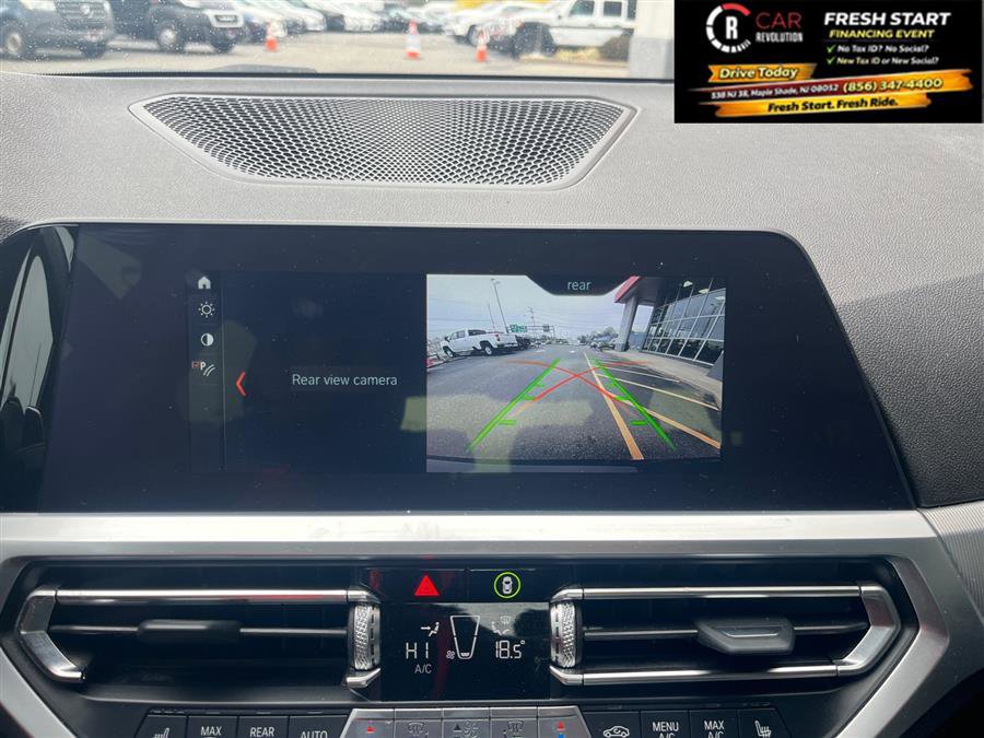Used 2019 BMW 330i xDrive Sedan AWD/4WD image 16