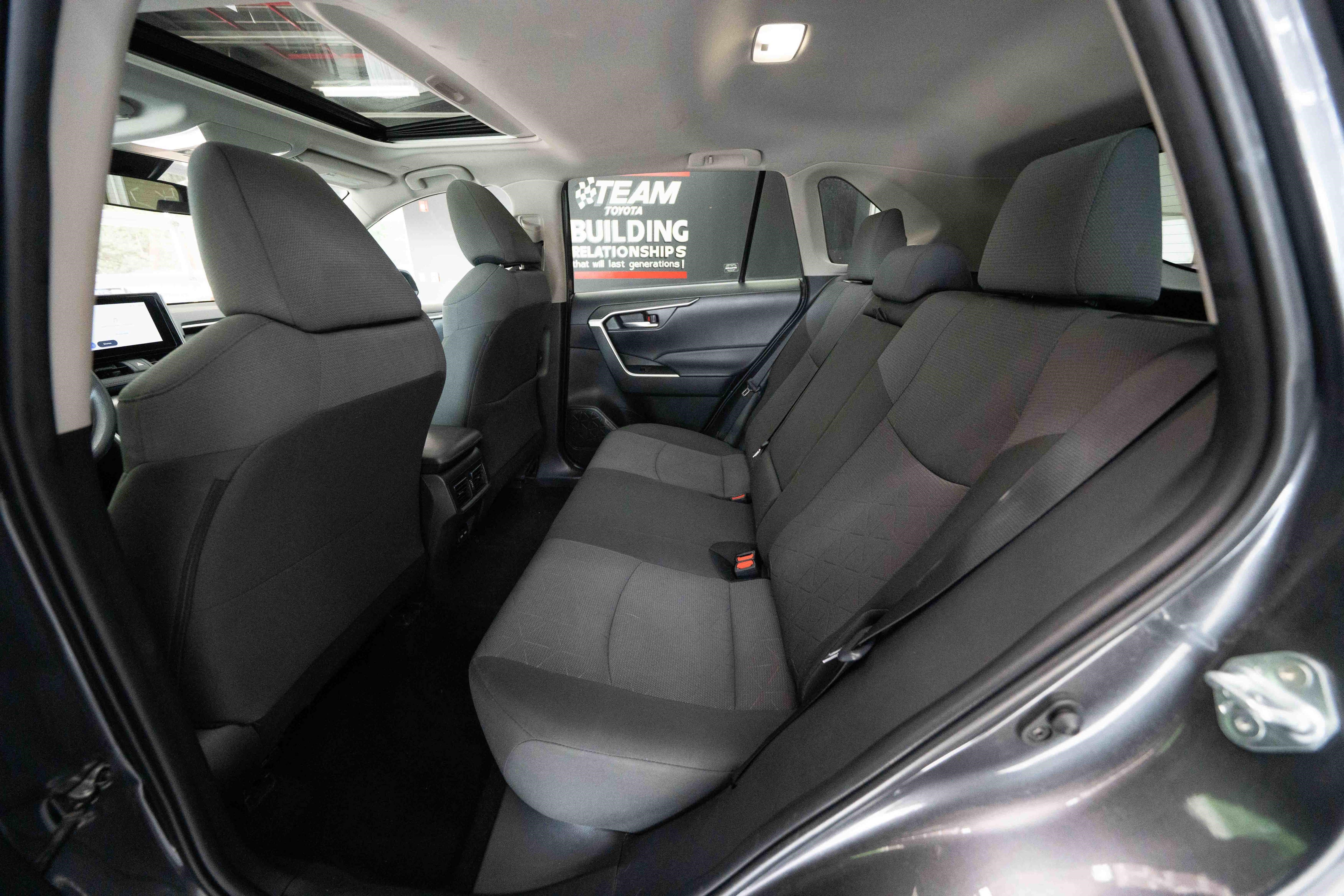 Used 2024 Toyota RAV4 XLE w/ Convenience Package AWD/4WD image 23
