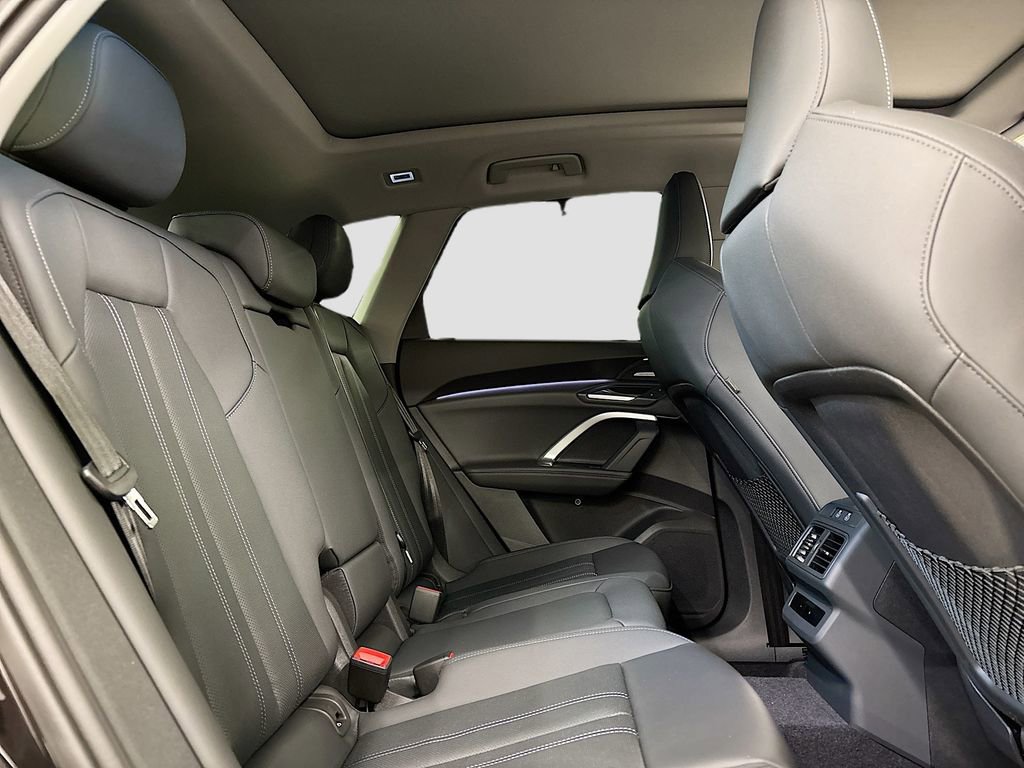 New 2026 Audi Q5 Premium Plus image 16