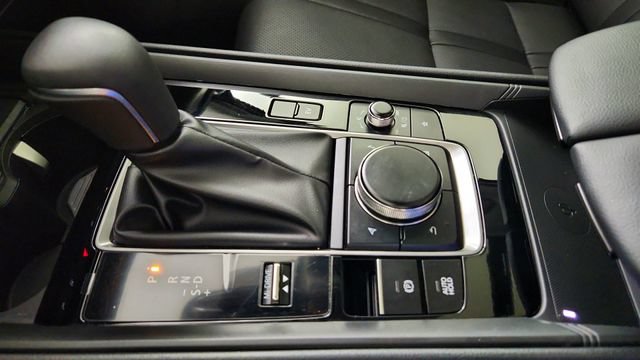 Used 2026 MAZDA CX-50 AWD 2.5 Hybrid w/ Weather Package image 17