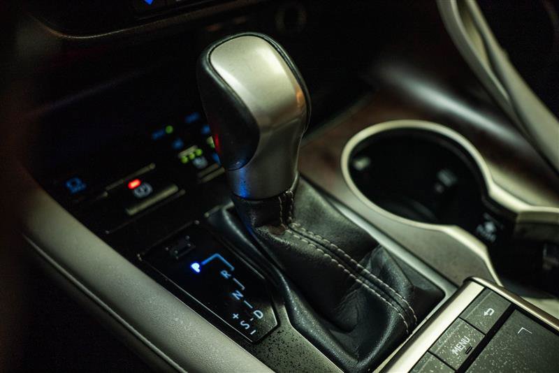 Used 2020 Lexus RX 450h AWD w/ Premium Package image 21