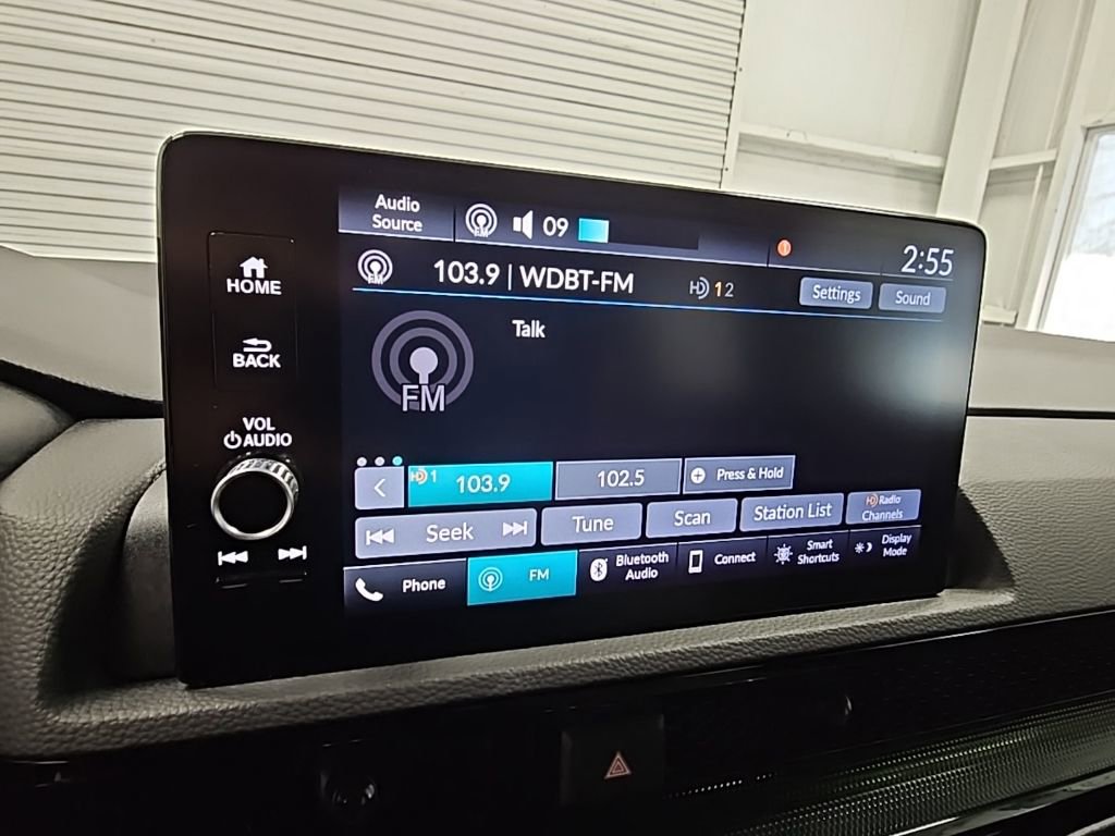 Used 2024 Honda CR-V EX-L image 15