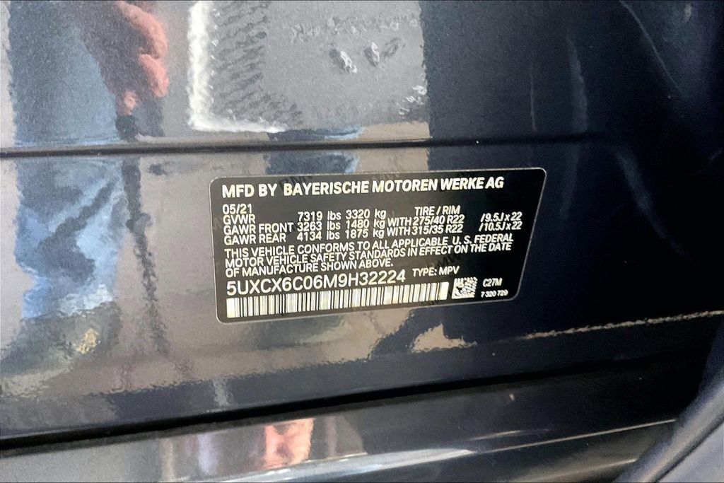 Used 2021 BMW X7 M50i w/ Cold Weather Package AWD/4WD image 39