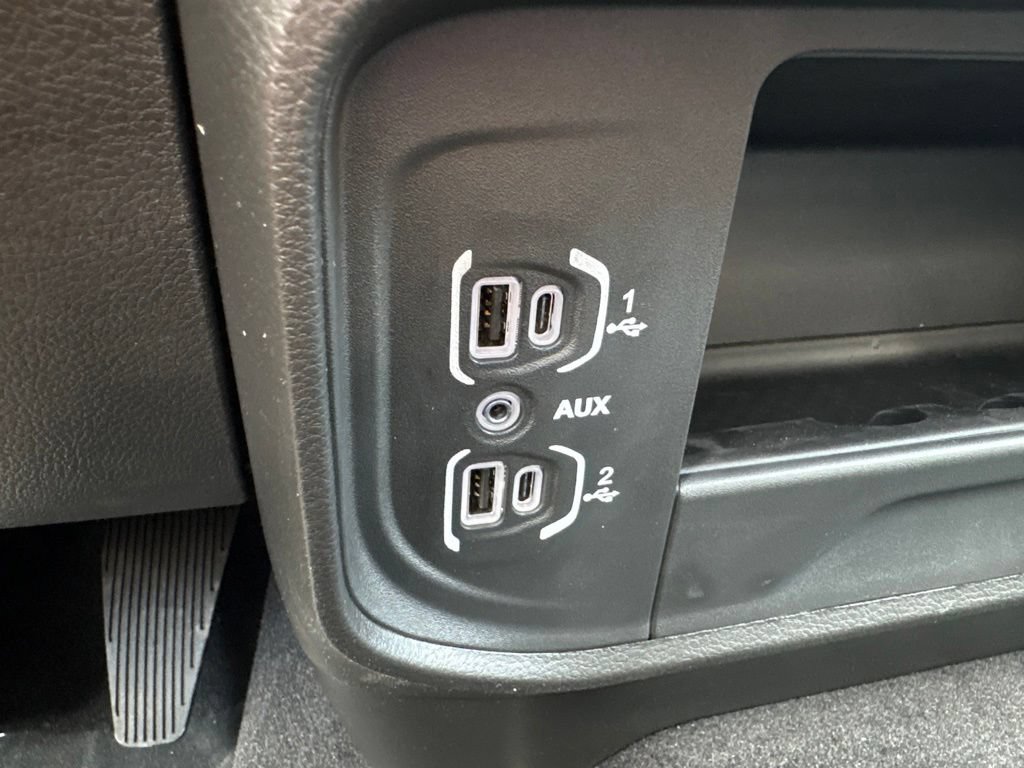 New 2026 RAM 3500 Tradesman AWD/4WD image 16
