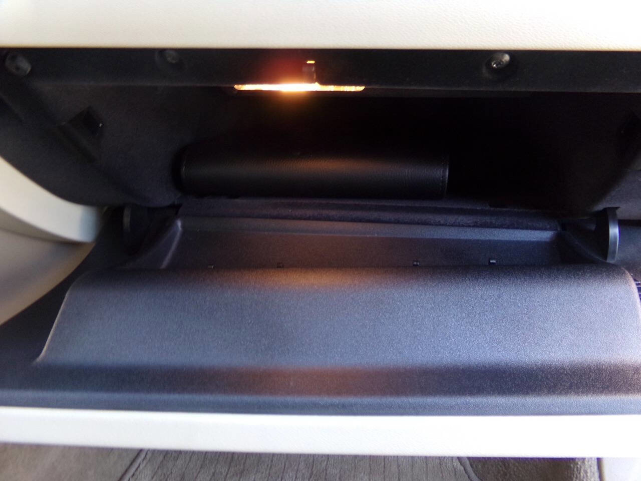 Used 2014 Volvo XC70 3.2 w/ Climate Package image 43