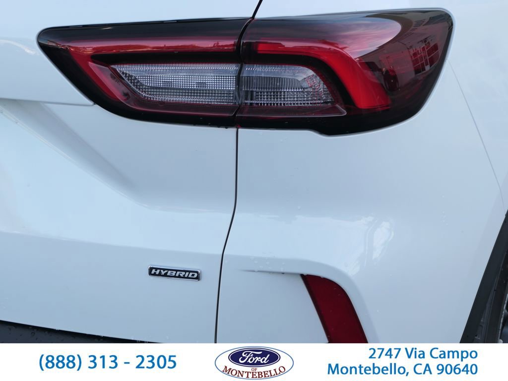 Used 2025 Ford Escape ST-Line w/ Equipment Group 301A image 5