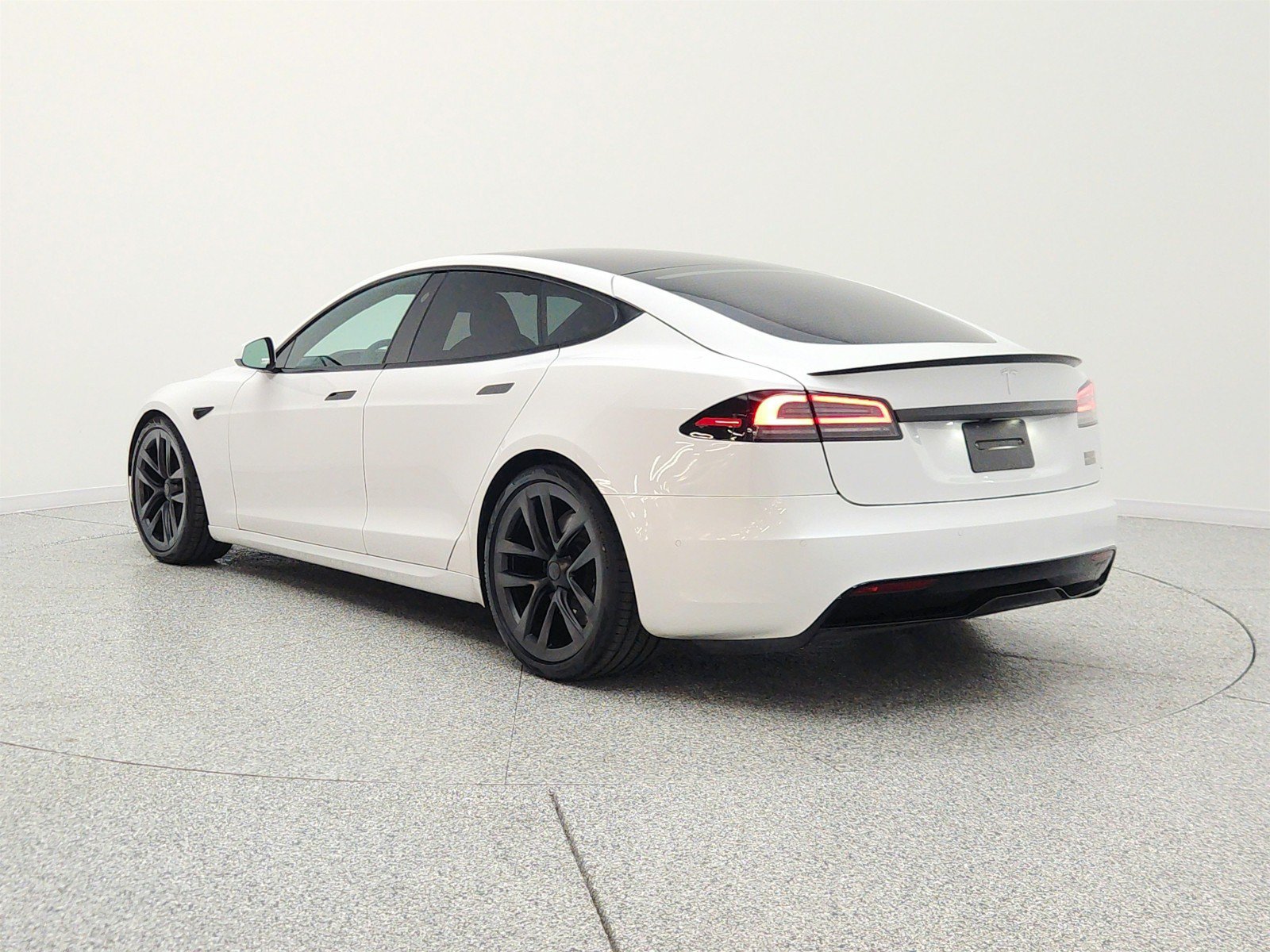 Used 2023 Tesla Model S Plaid AWD/4WD image 7