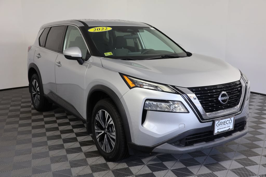 Used 2022 Nissan Rogue SV AWD/4WD image 1