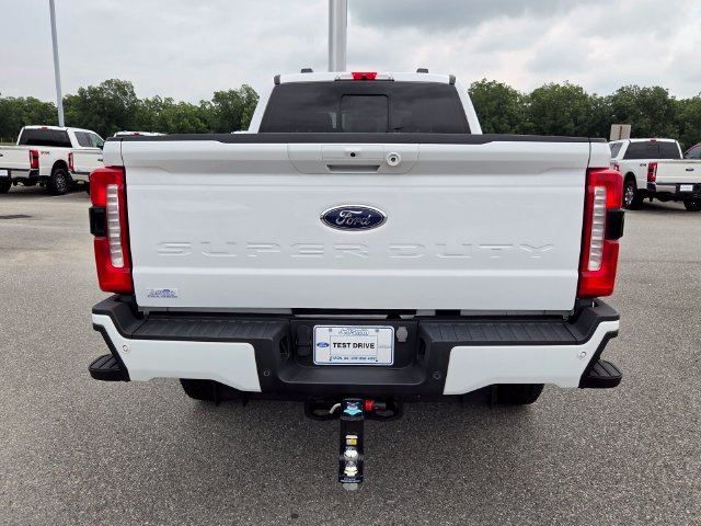 Used 2024 Ford F250 Lariat w/ Lariat Ultimate Package AWD/4WD image 10