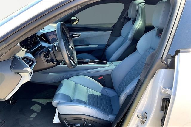 Used 2023 Audi RS e-tron GT w/ Ceramic Brake Package image 27