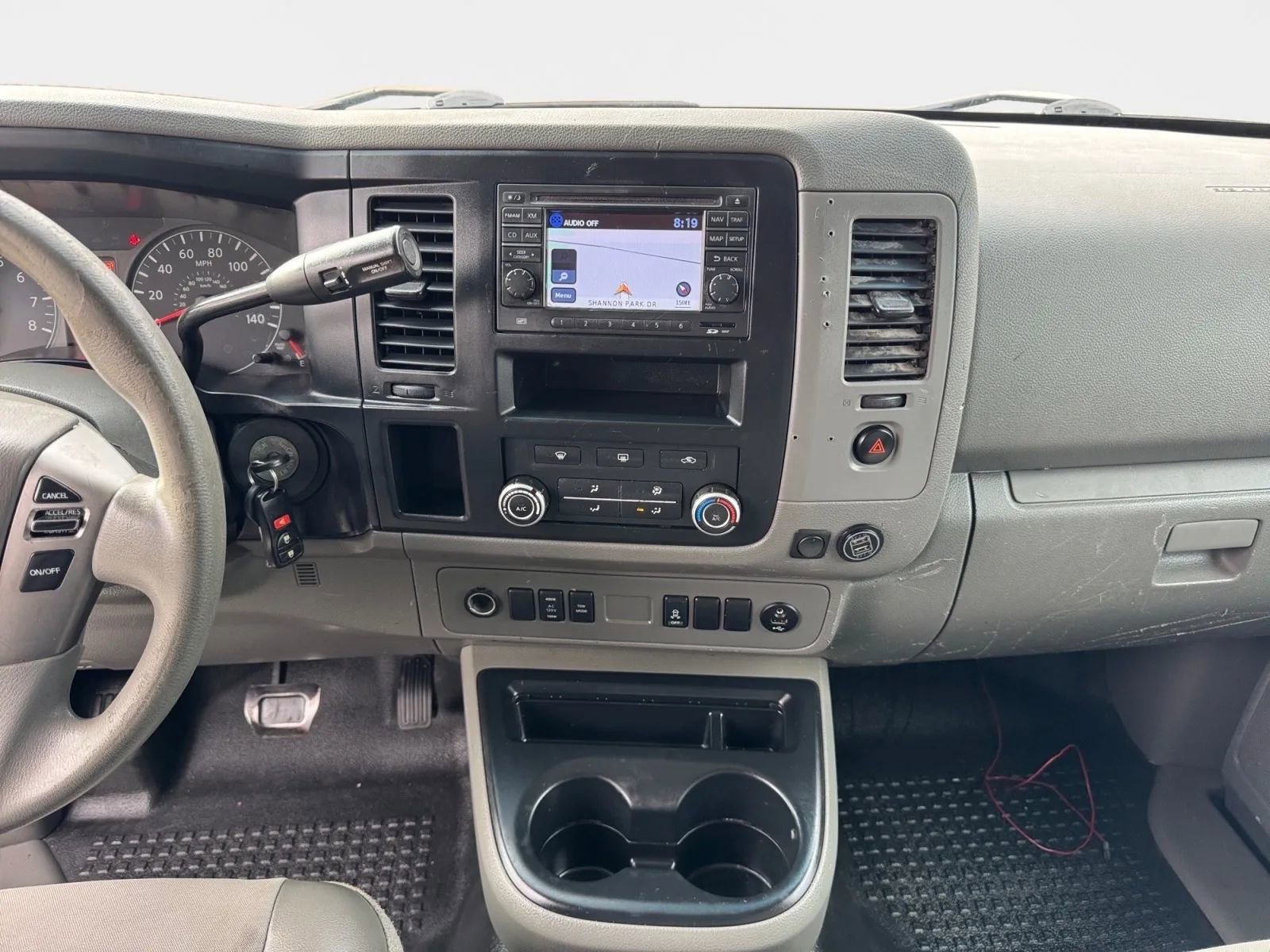 Used 2014 Nissan NV 3500 SV w/ Technology Package image 12