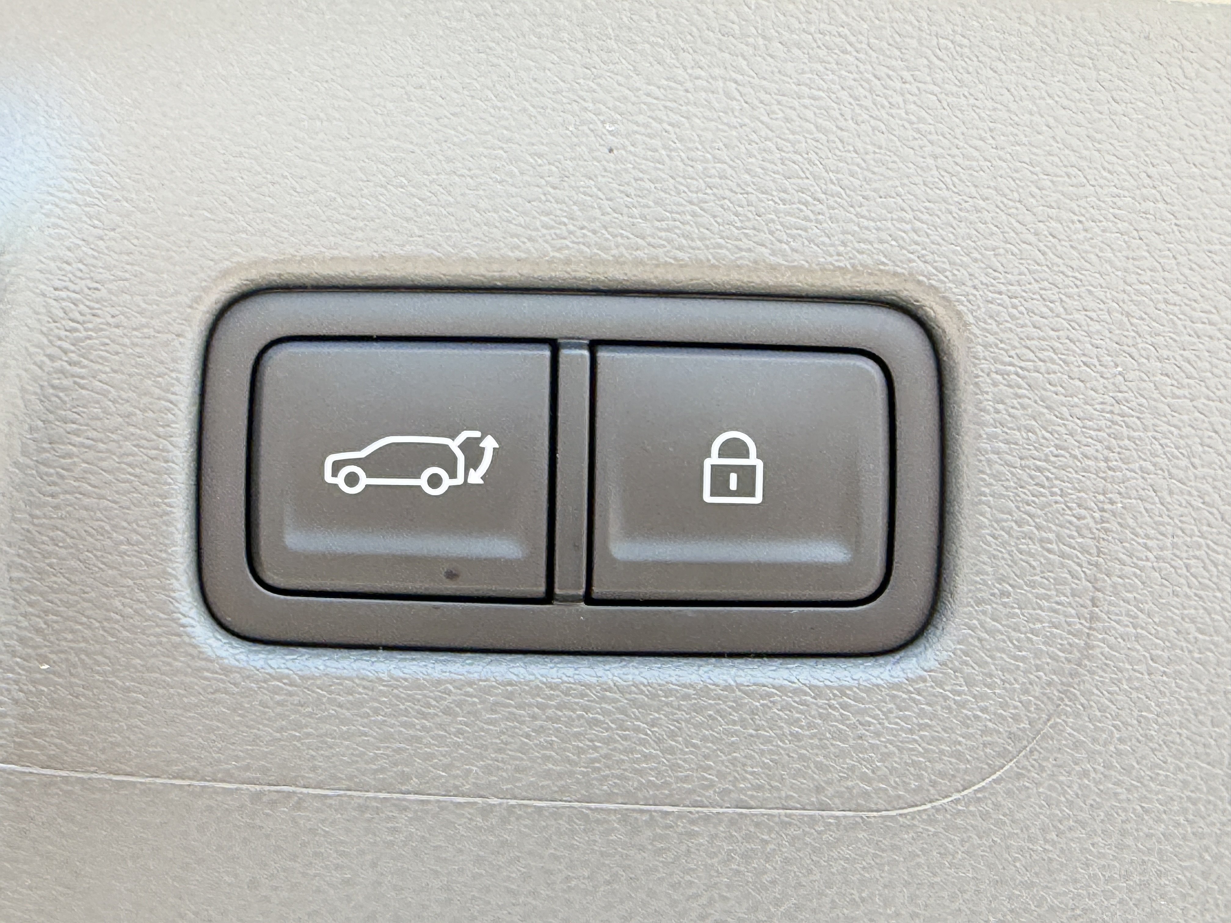 New 2027 Hyundai Santa Fe SE FWD image 13