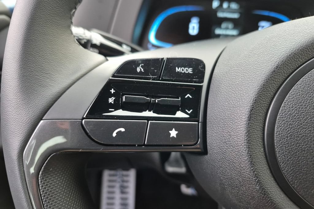 New 2026 Hyundai Elantra SEL Sport FWD image 28