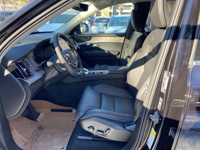 New 2026 Volvo XC90 T8 Ultra w/ Protection Package Premier AWD/4WD image 12