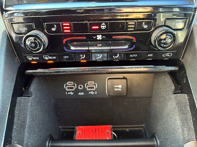 Used 2022 Jeep Grand Cherokee L Limited AWD/4WD image 36