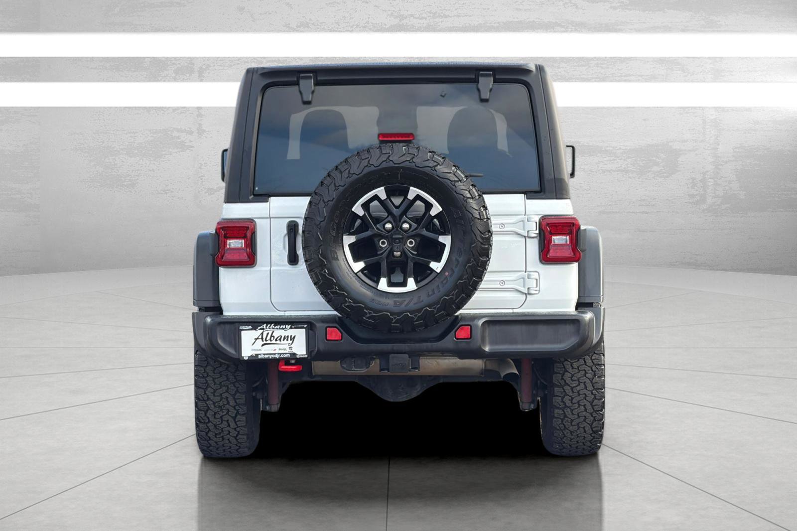Used 2025 Jeep Wrangler Unlimited Rubicon image 7