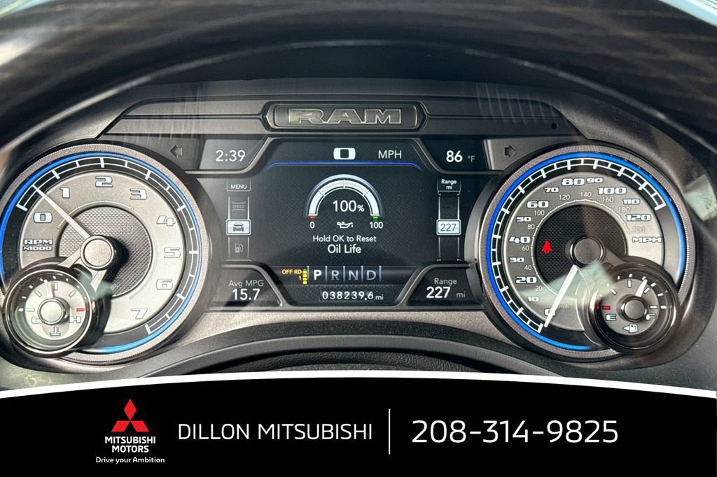 Used 2022 RAM 1500 Limited w/ Body Color Bumper Group AWD/4WD image 28