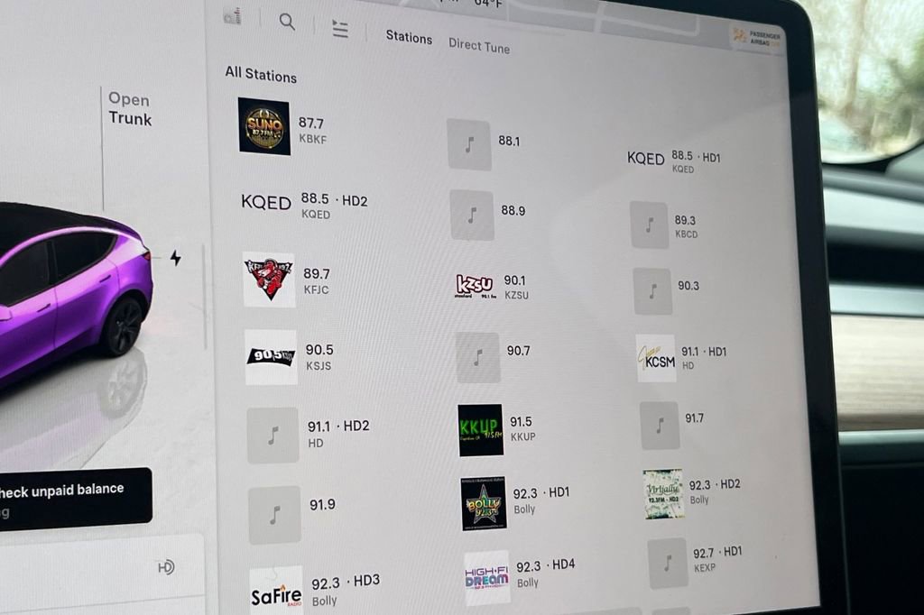 Used 2025 Tesla Model Y Long Range image 17