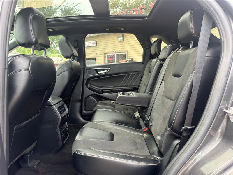 Used 2020 Ford Edge ST w/ Equipment Group 401A AWD/4WD image 20