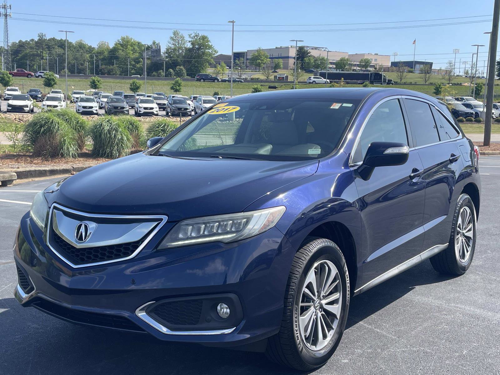 Used 2017 Acura RDX FWD w/ Advance Package image 3