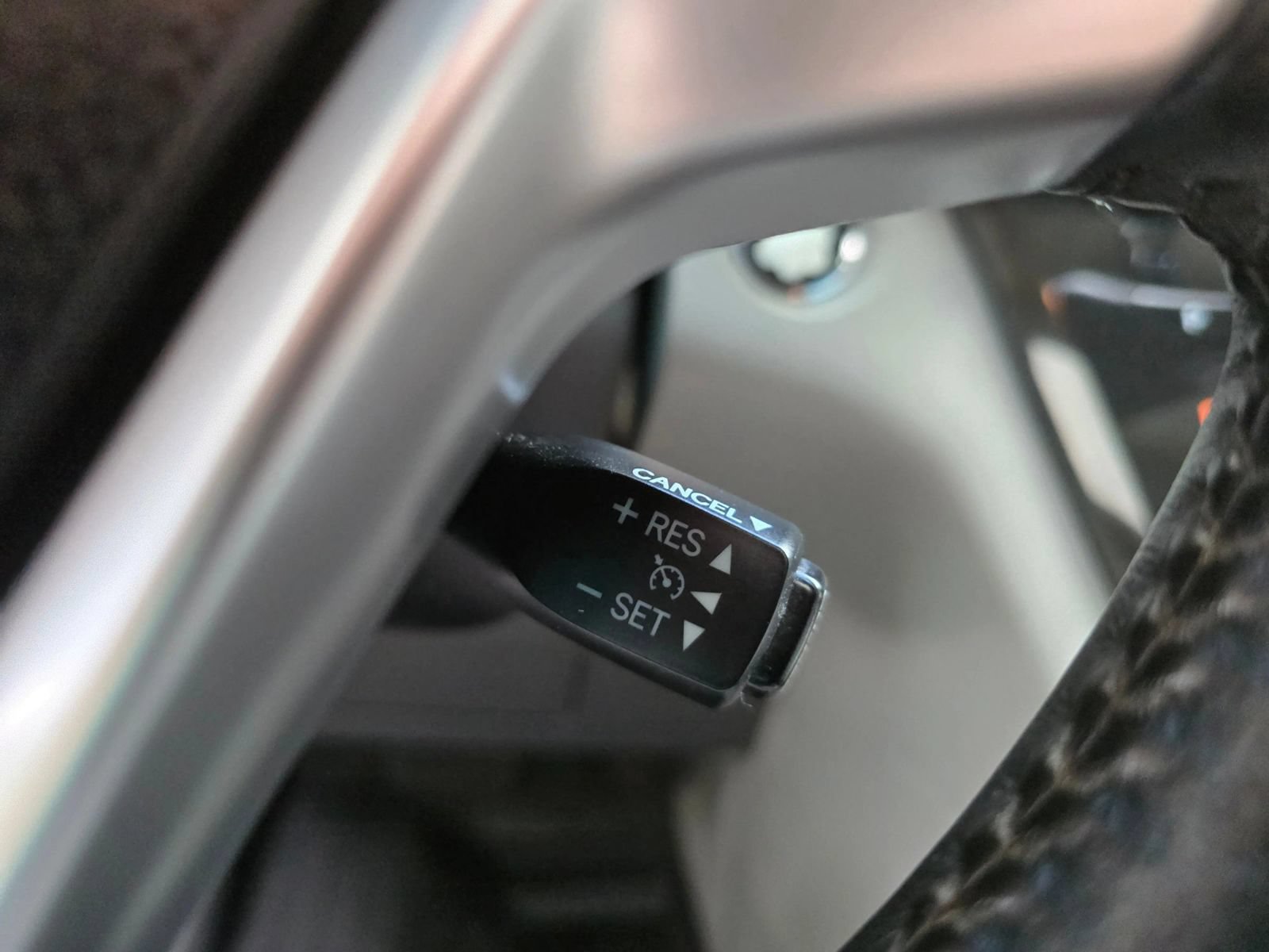 Used 2015 Toyota Sienna XLE w/ XLE Navigation Package FWD image 29