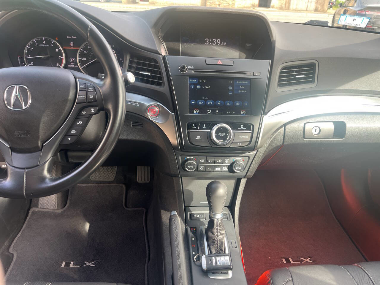 Used 2020 Acura ILX w/Premium 4dr Sedan Package image 8