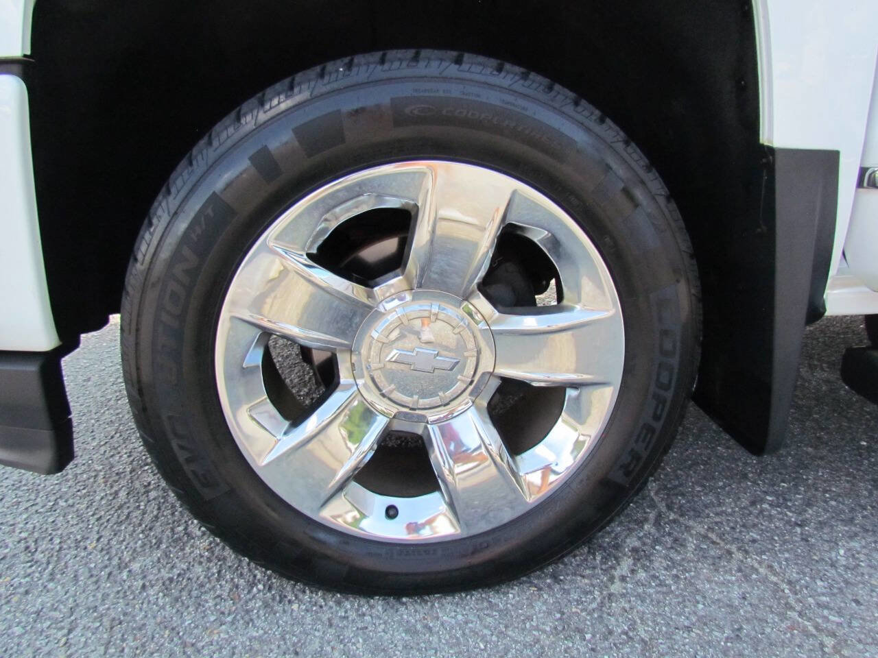 Used 2016 Chevrolet Silverado 1500 LTZ Z71 w/ LTZ Plus Package image 25