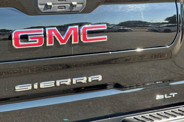 Used 2024 GMC Sierra 1500 SLT w/ SLT Premium Plus Package AWD/4WD image 53
