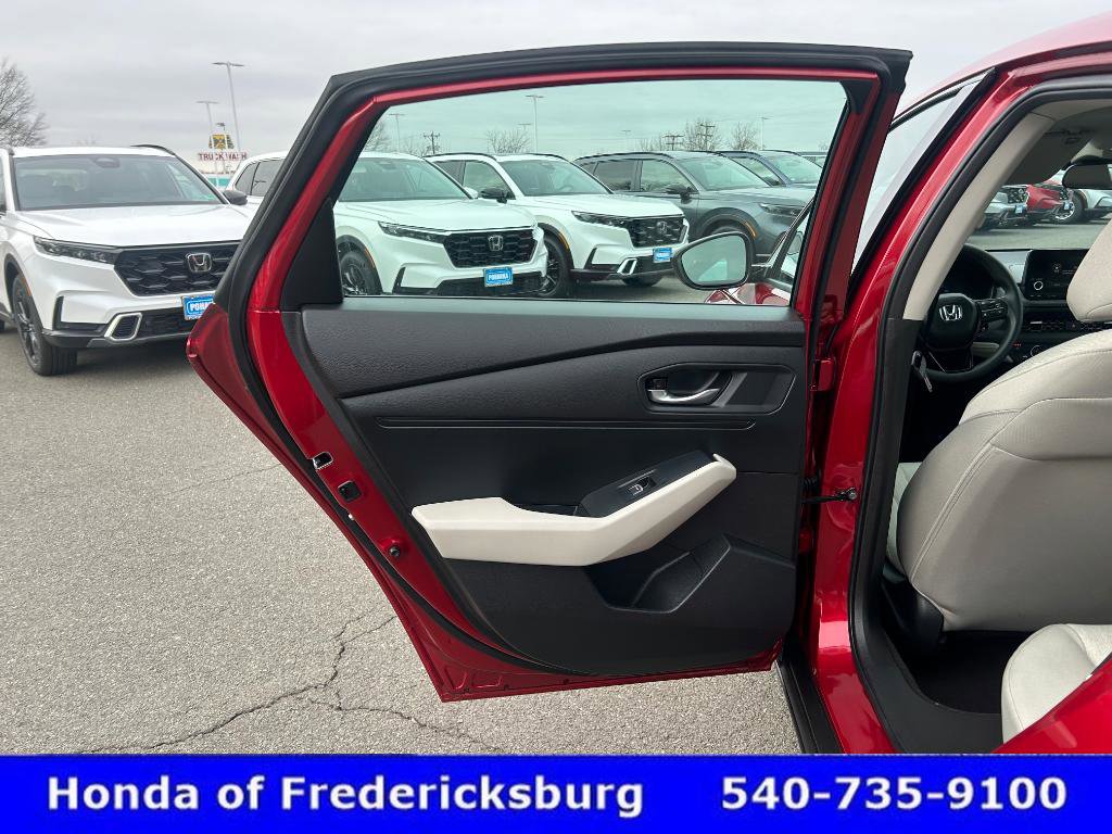 Certified 2025 Honda Accord SE image 24