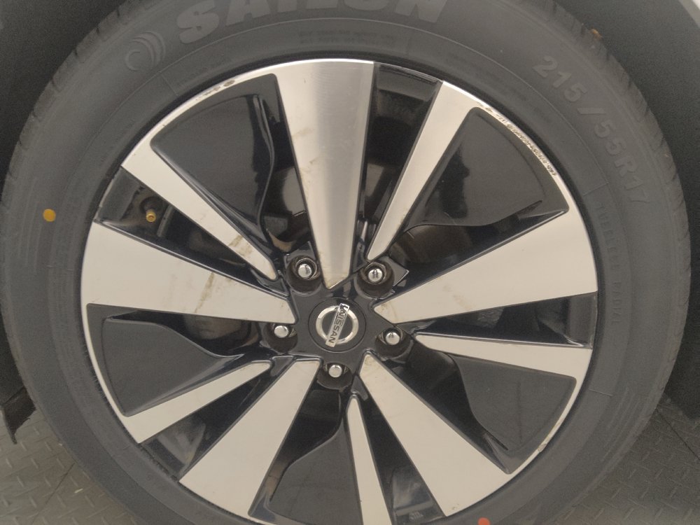 Used 2019 Nissan Altima 2.5 SL FWD image 31