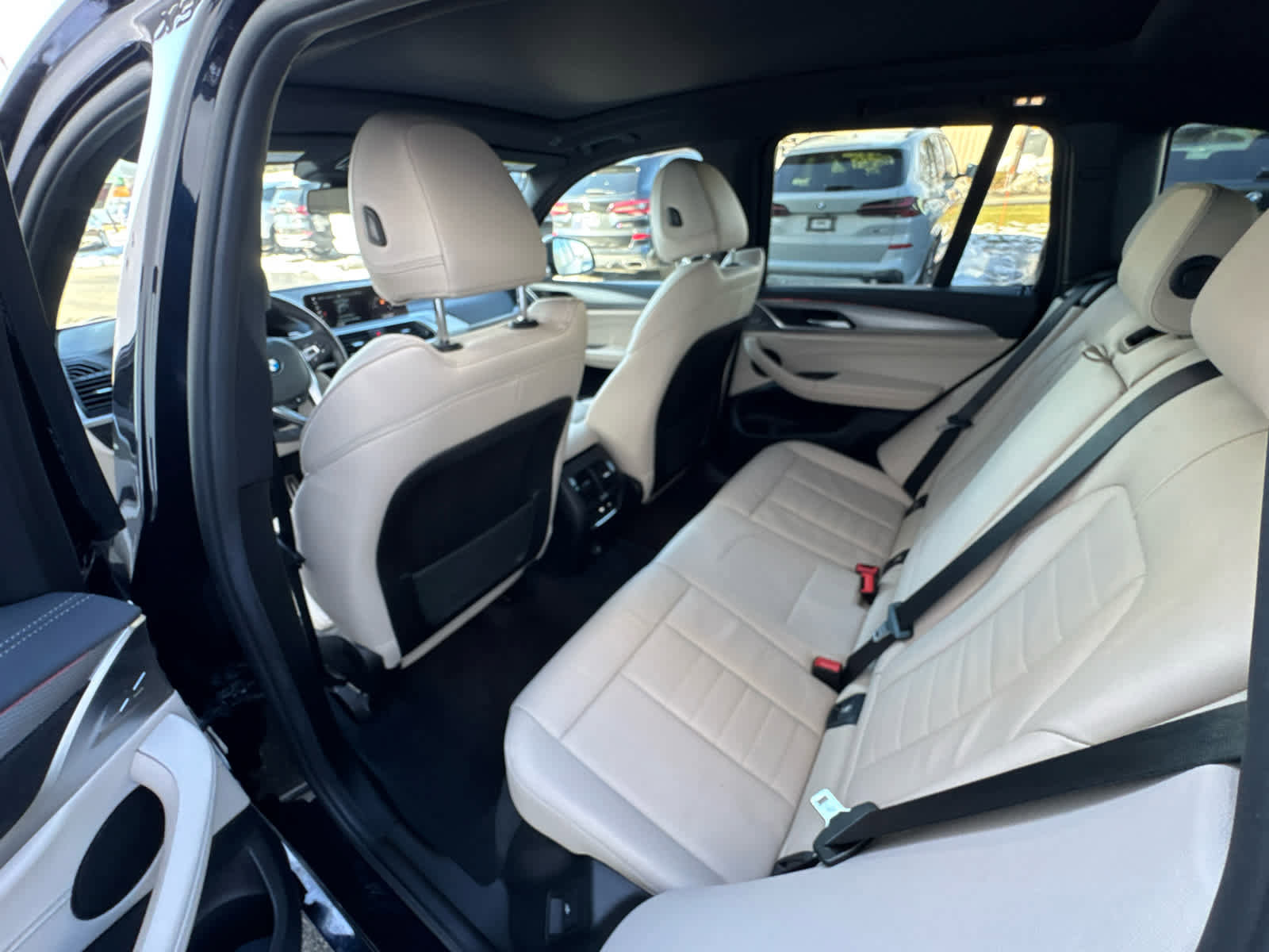 Used 2018 BMW X3 M40i image 12