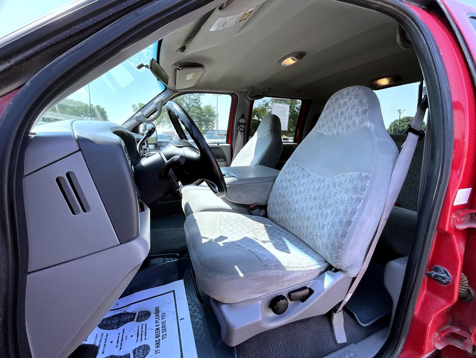 Used 2000 Ford F250 XL AWD/4WD image 11
