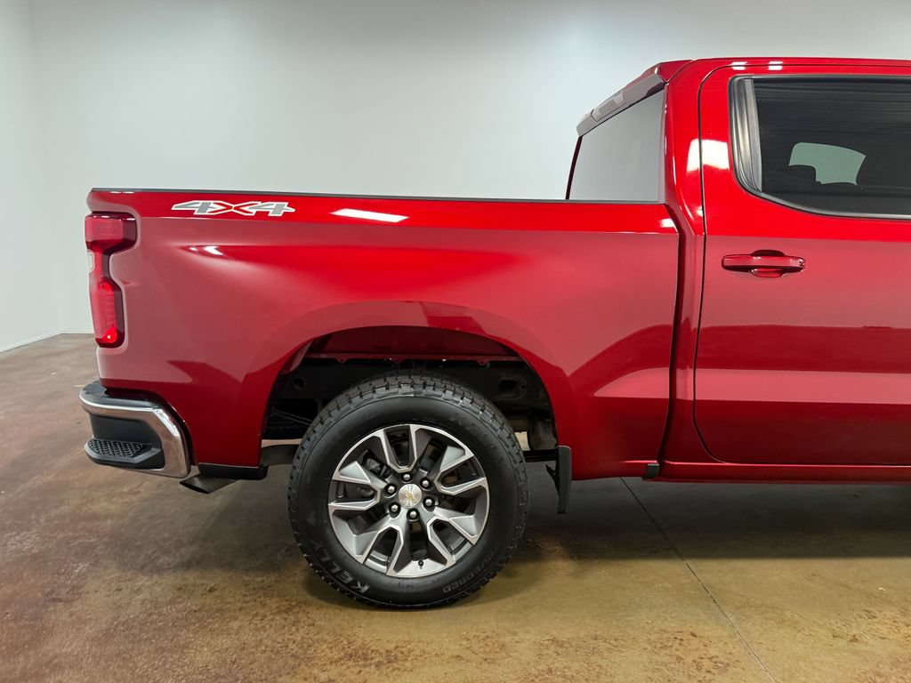 Used 2023 Chevrolet Silverado 1500 LT AWD/4WD image 34