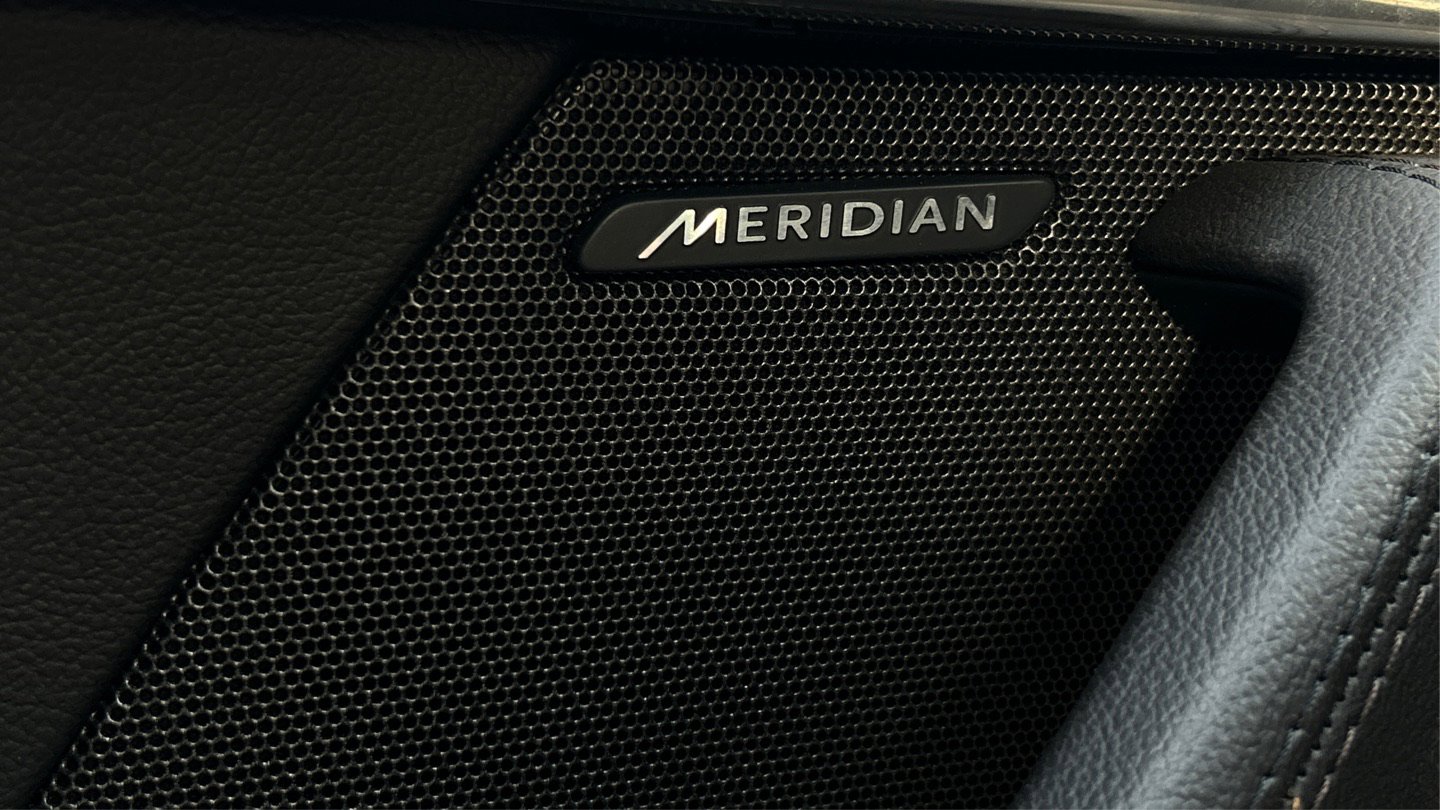 Used 2018 Jaguar F-TYPE Convertible image 24