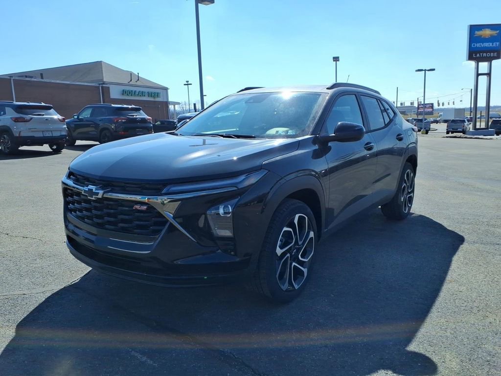 New 2026 Chevrolet Trax RS w/ Sunroof Package