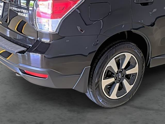Used 2017 Subaru Forester 2.5i Premium AWD/4WD image 13