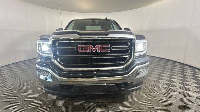 Used 2017 GMC Sierra 1500 SLE w/ SLE Value Package AWD/4WD image 7