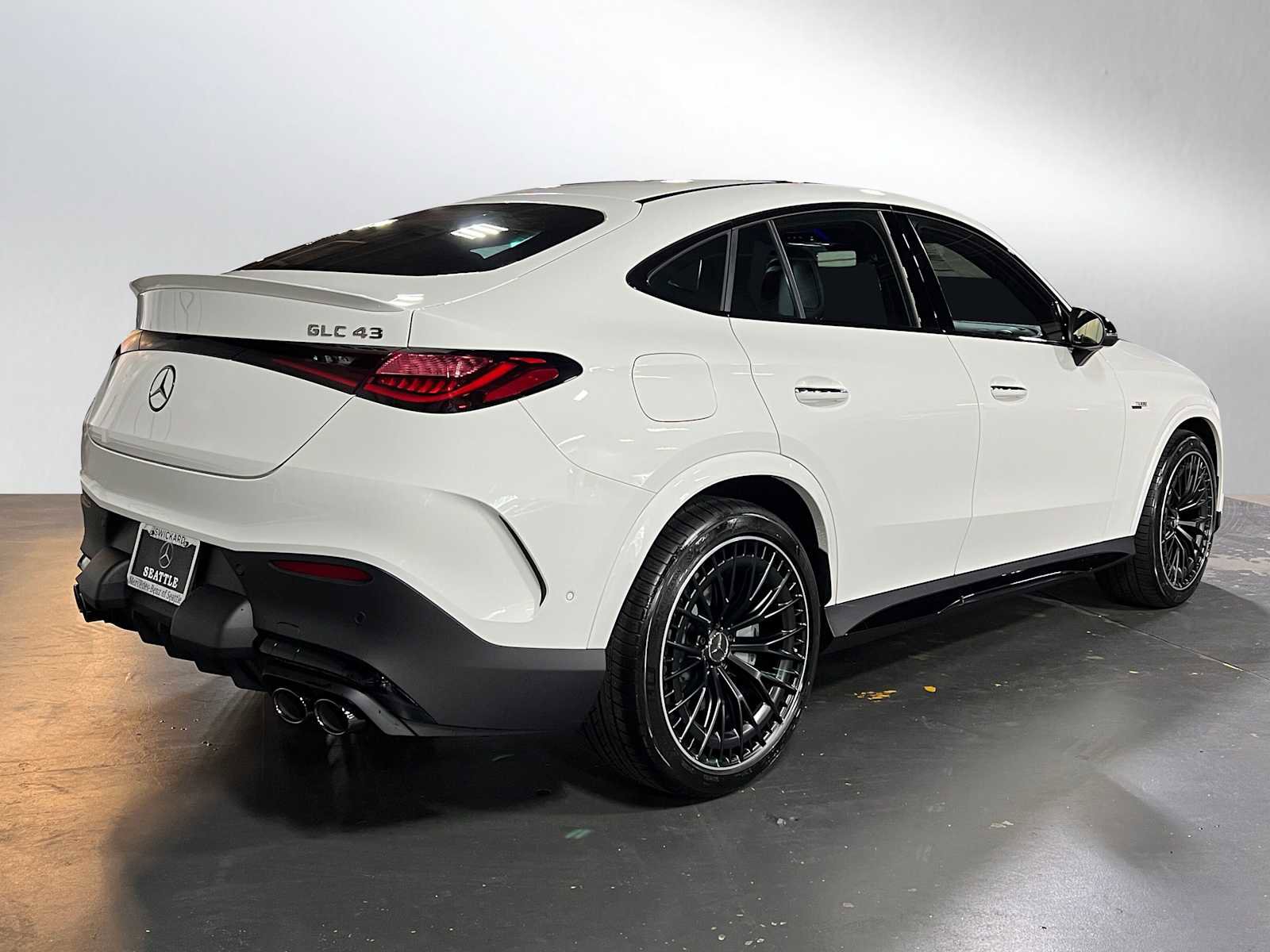 New 2026 Mercedes-Benz GLC 43 AMG 4MATIC Coupe image 3