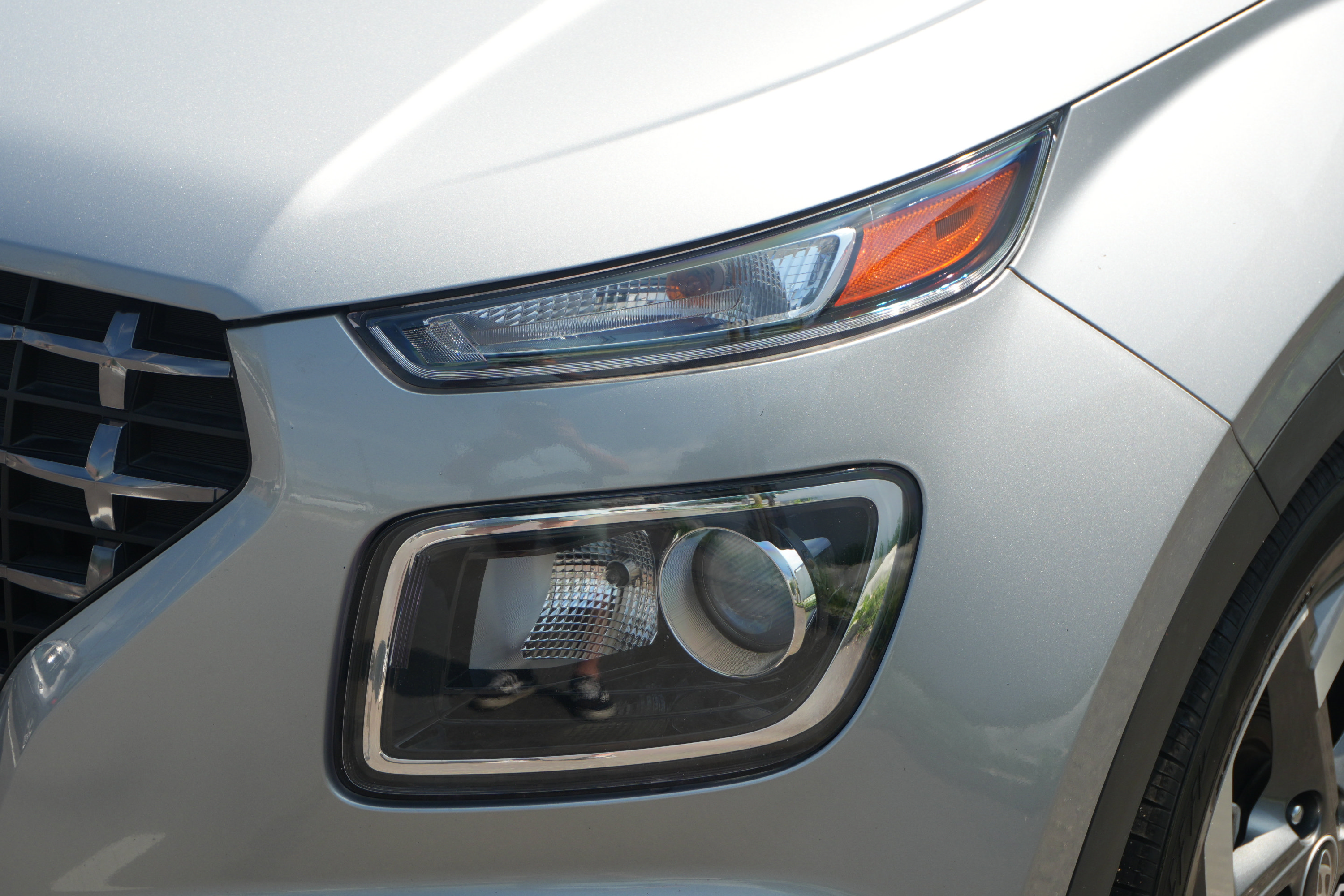 Used 2025 Hyundai Venue SEL FWD image 47