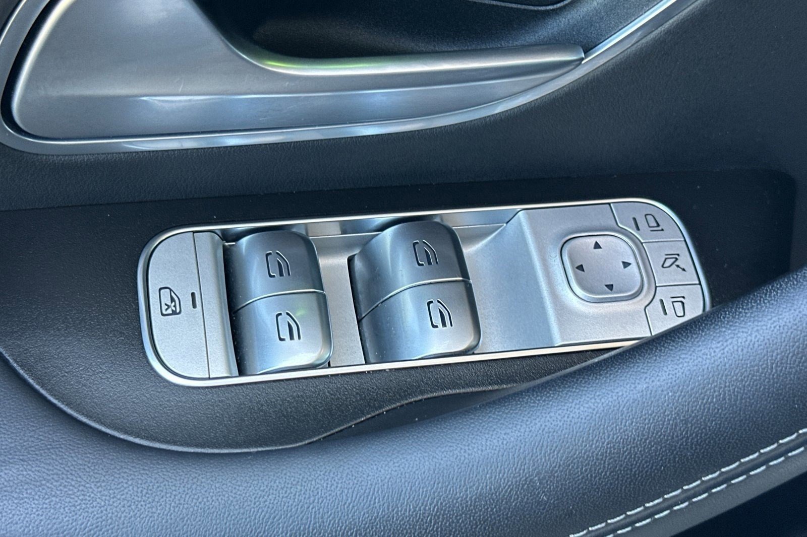 Certified 2024 Mercedes-Benz GLS 63 AMG 4MATIC image 12
