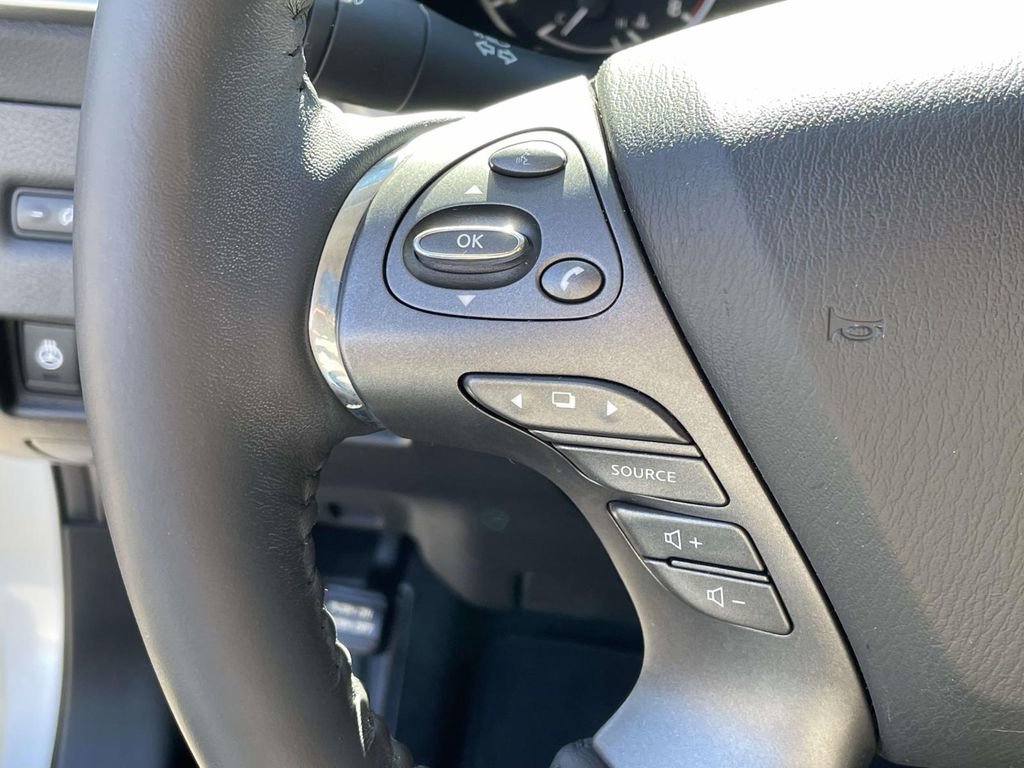 Used 2021 Nissan Murano Platinum w/ Cargo Package image 22