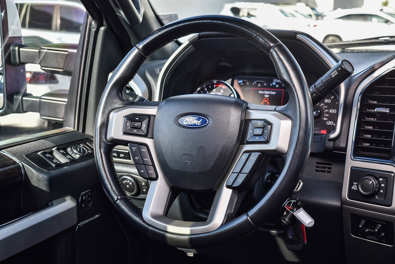 Used 2022 Ford F350 Lariat w/ FX4 Off-Road Package image 13