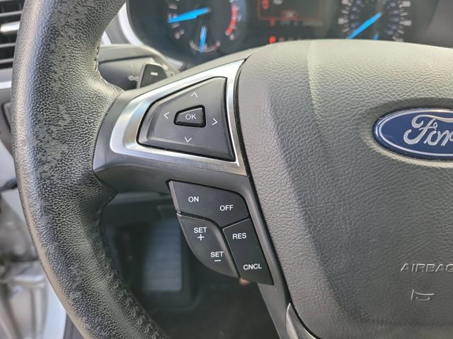 Used 2018 Ford Edge SEL image 22