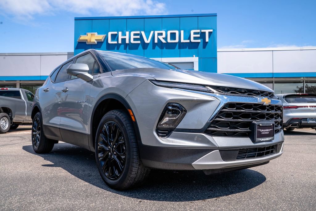 Used 2025 Chevrolet Blazer LT w/ LPO, Cargo Package