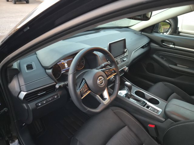 Used 2019 Nissan Altima 2.5 SV AWD/4WD image 14